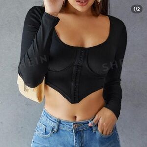 Black Long Sleeve Crop Top